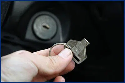 Boston Locksmith Service Boston, MA 617-206-2138 - 13-key-broke